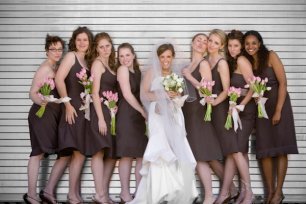 Подружки невесты в коктейльных платьях 
